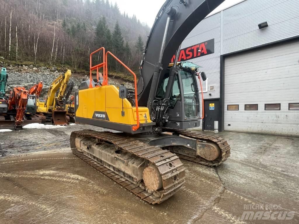 Volvo EC 220 EL Bageri guseničari