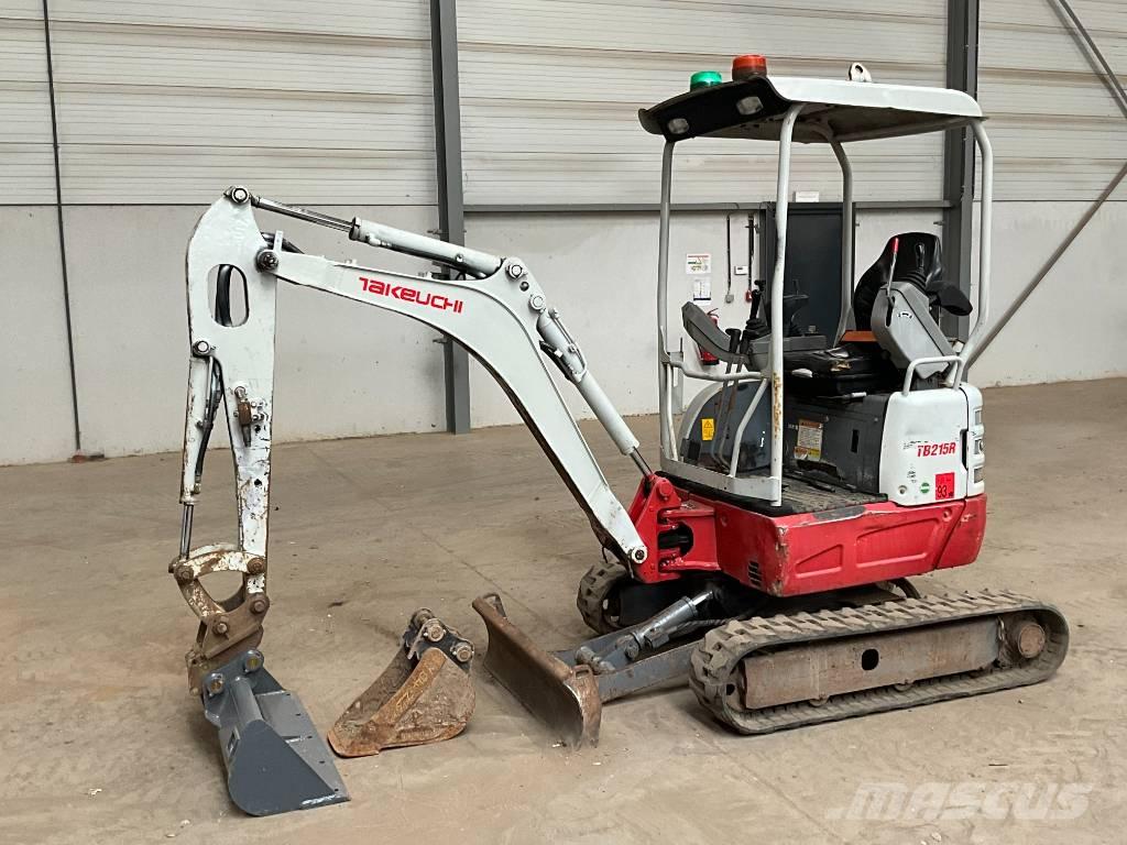 Takeuchi TB 215 R Mini bageri < 7t
