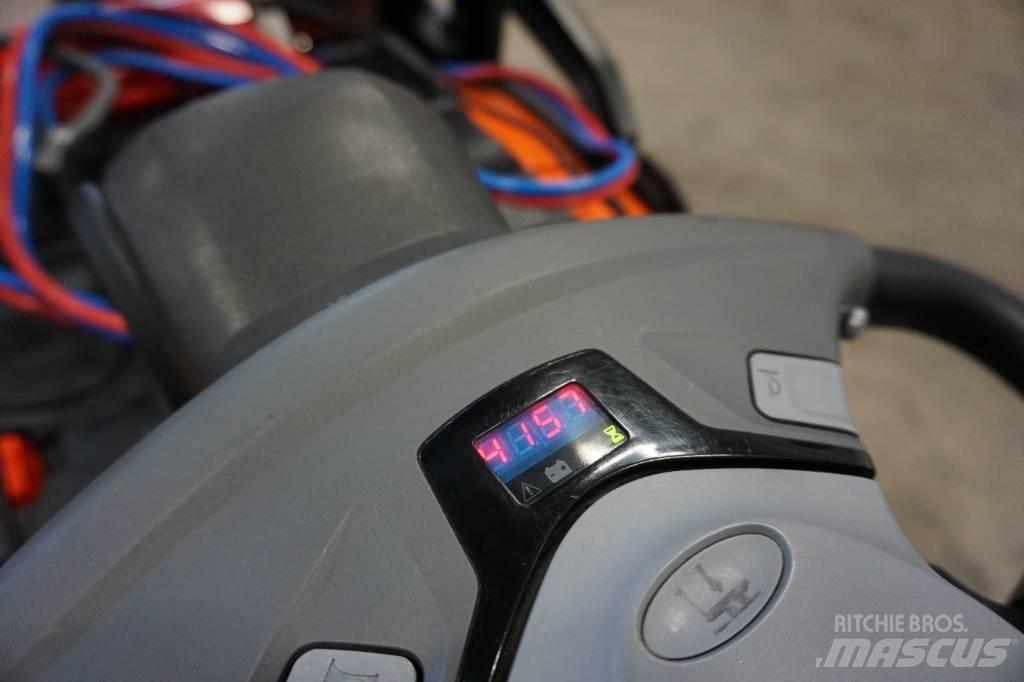 Toyota SPE120L Ručni električni viljuškar