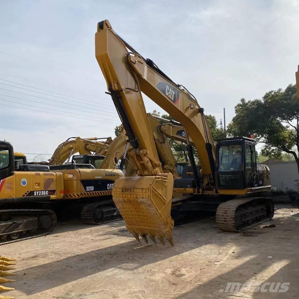 CAT 330 D Bageri guseničari