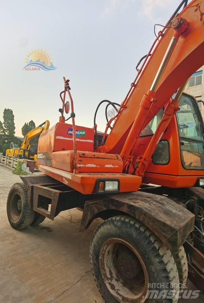 Doosan 150 W-7 Bageri točkaši