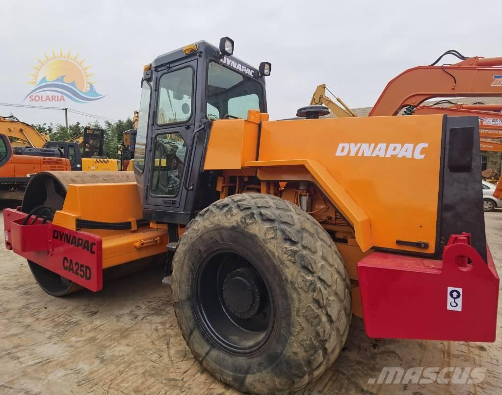 Dynapac CA 25 D Valjci sa jednim bubnjem