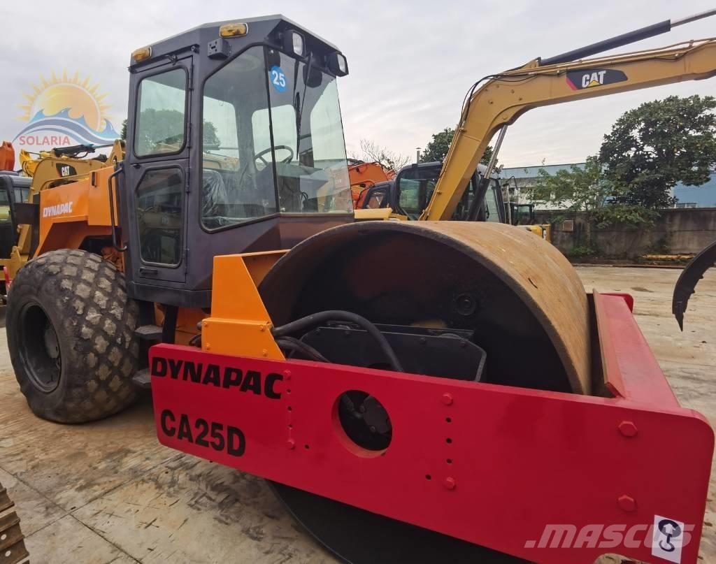 Dynapac CA 25 D Valjci sa jednim bubnjem