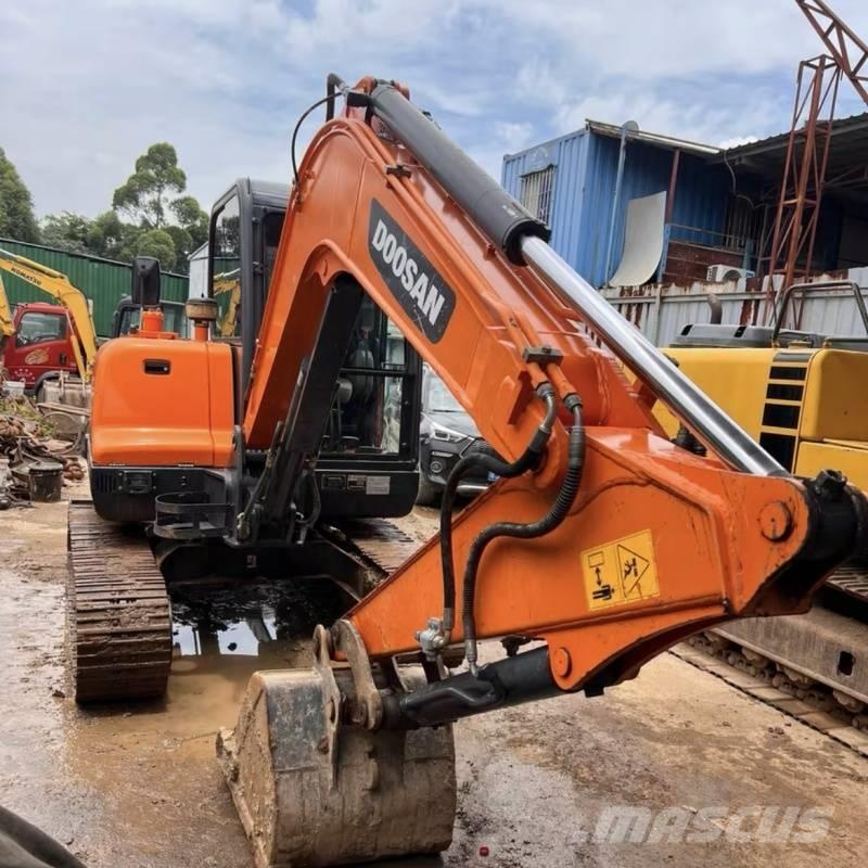 Doosan 60-9c Bageri guseničari