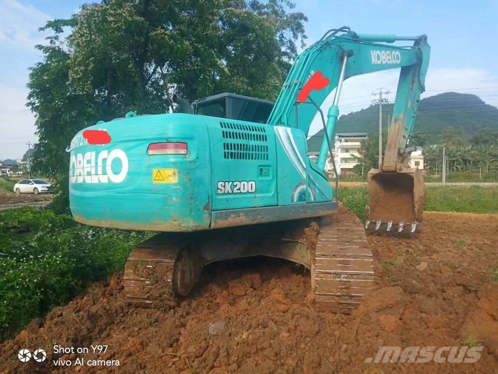Kobelco SK200-10 Bageri guseničari