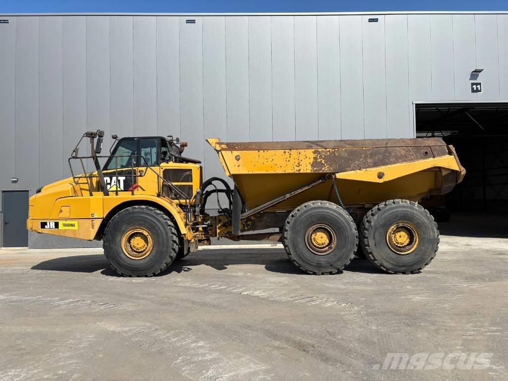 CAT 745 C Zglobni damperi