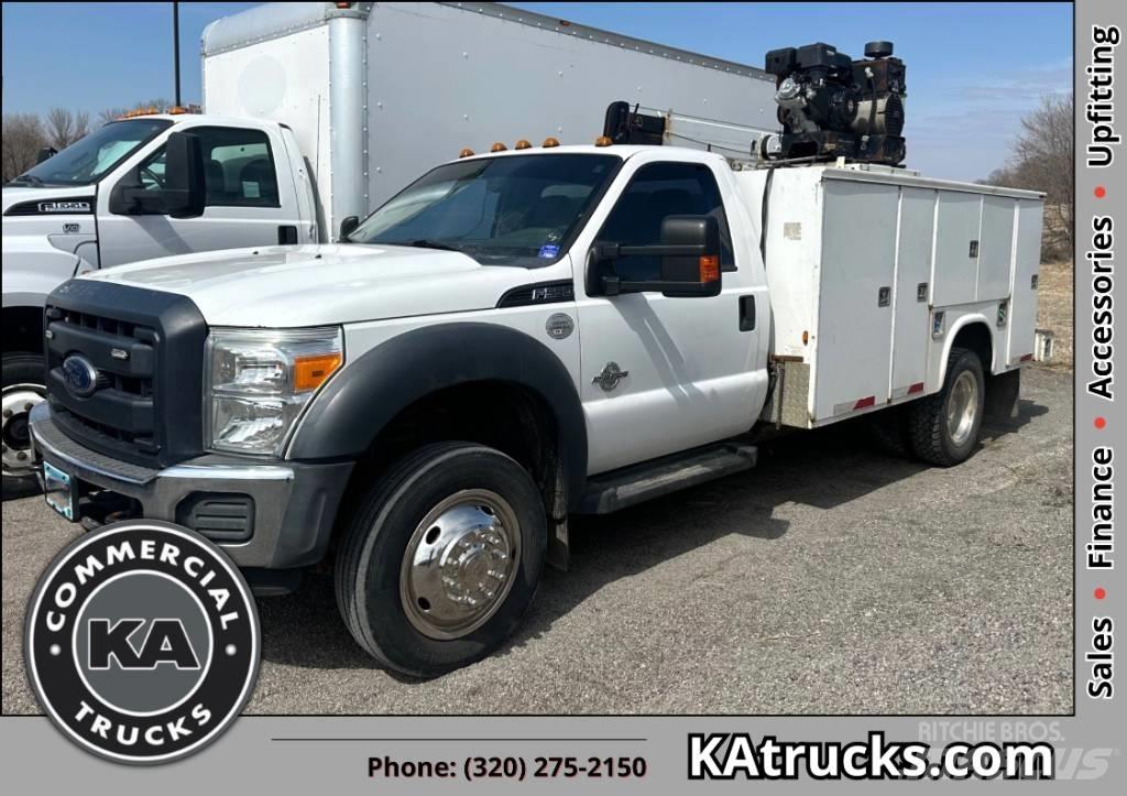 Ford F 550 XL SD Derik kranovi