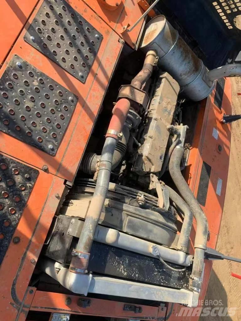 Hitachi zaxis330 Bageri guseničari