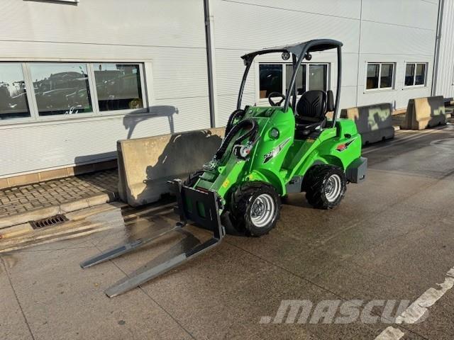 Avant 528 Teleskopski viljuškari