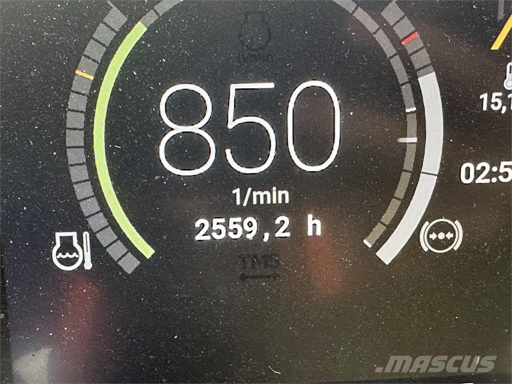 Fendt 516 Power + Traktori