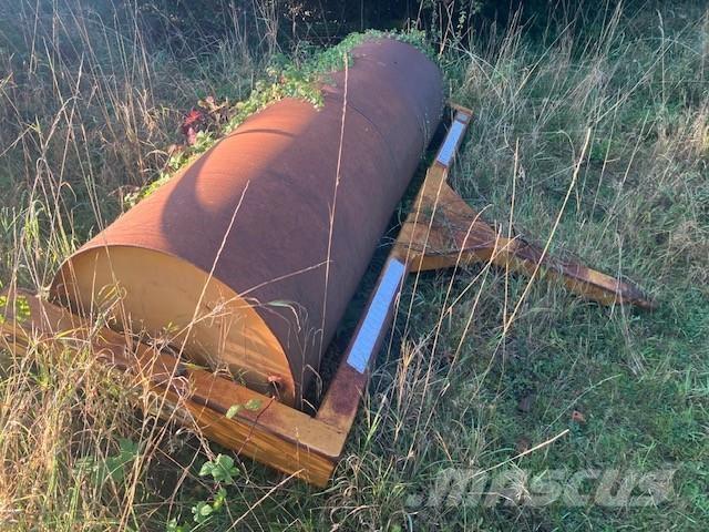  Grays 8ft rolls Valjci