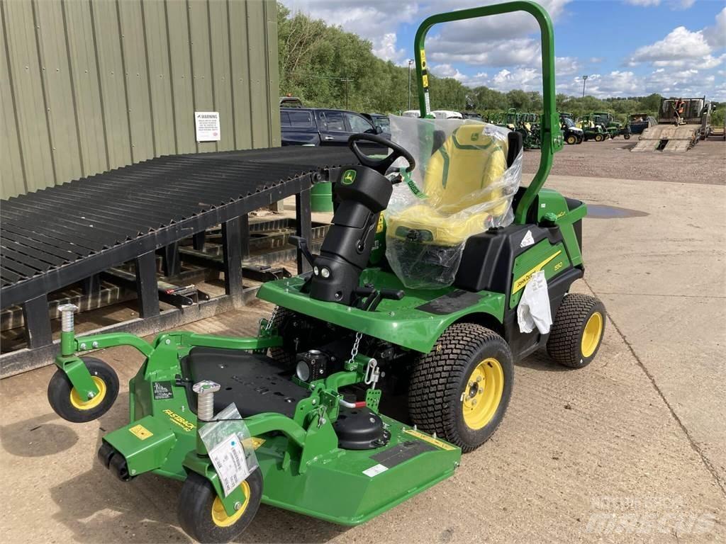 John Deere 1550 Traktorske kosilice