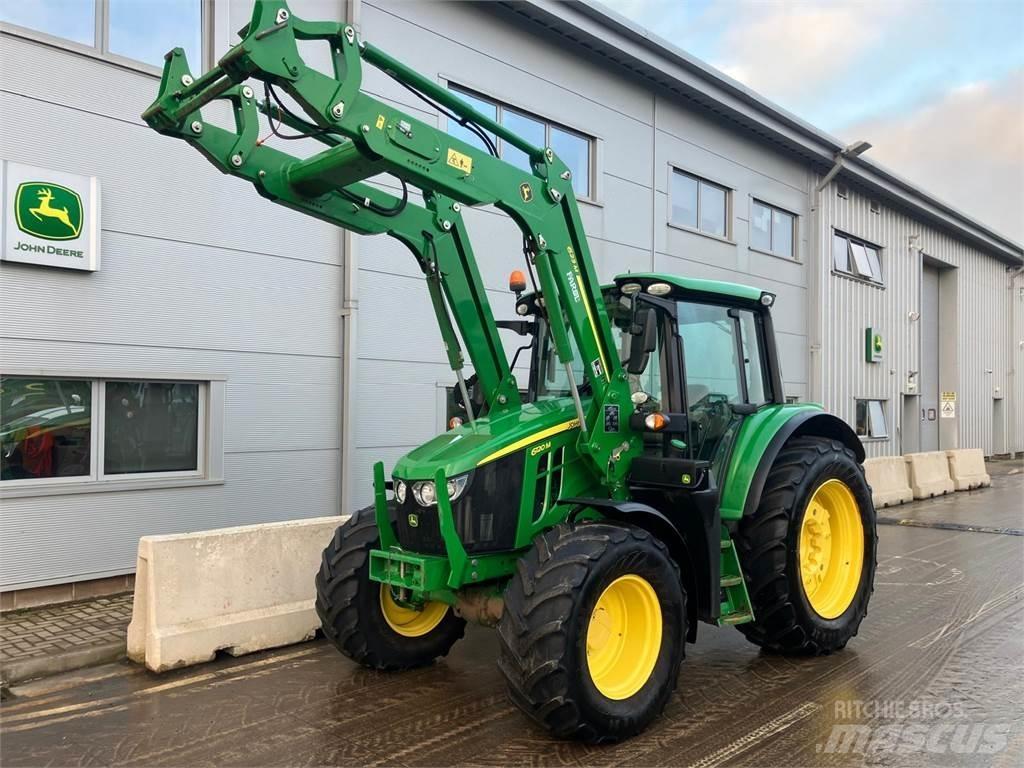 John Deere 6120M Traktori