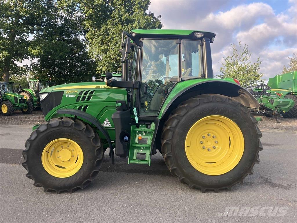 John Deere 6140M Traktori