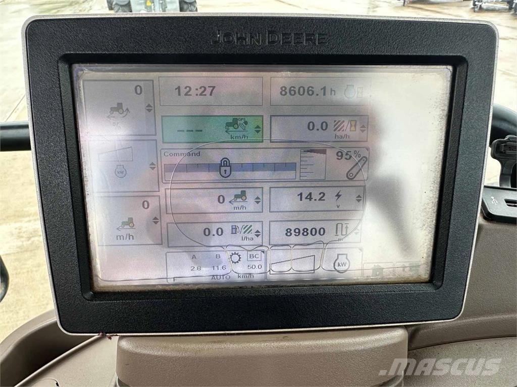 John Deere 6150R Traktori