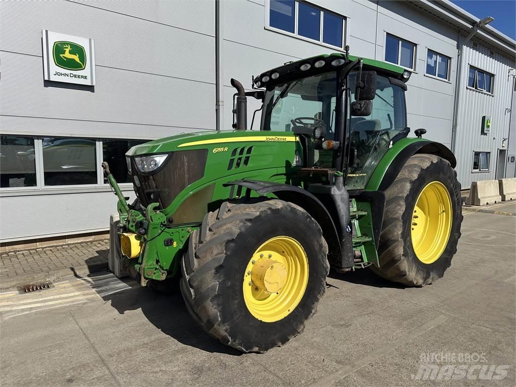 John Deere 6155R Traktori