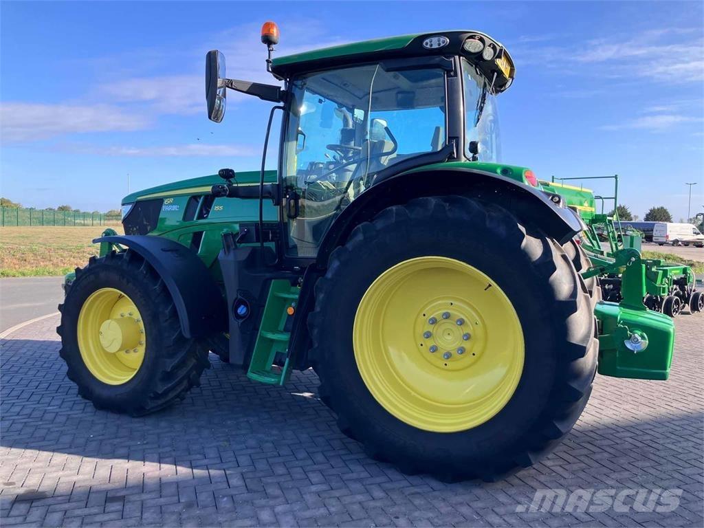 John Deere 6R 155 Traktori