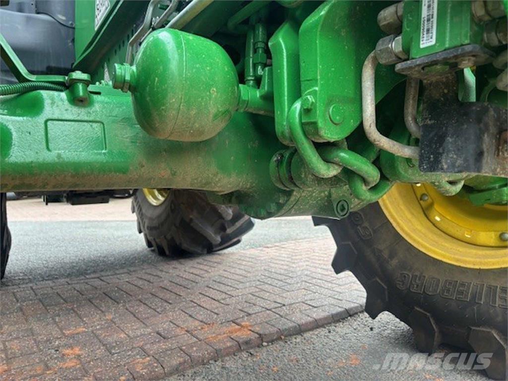 John Deere 6R 215 Traktori