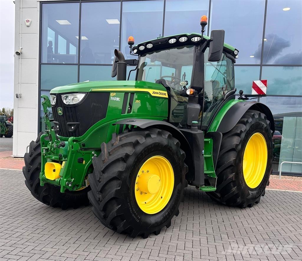 John Deere 6R 250 Traktori