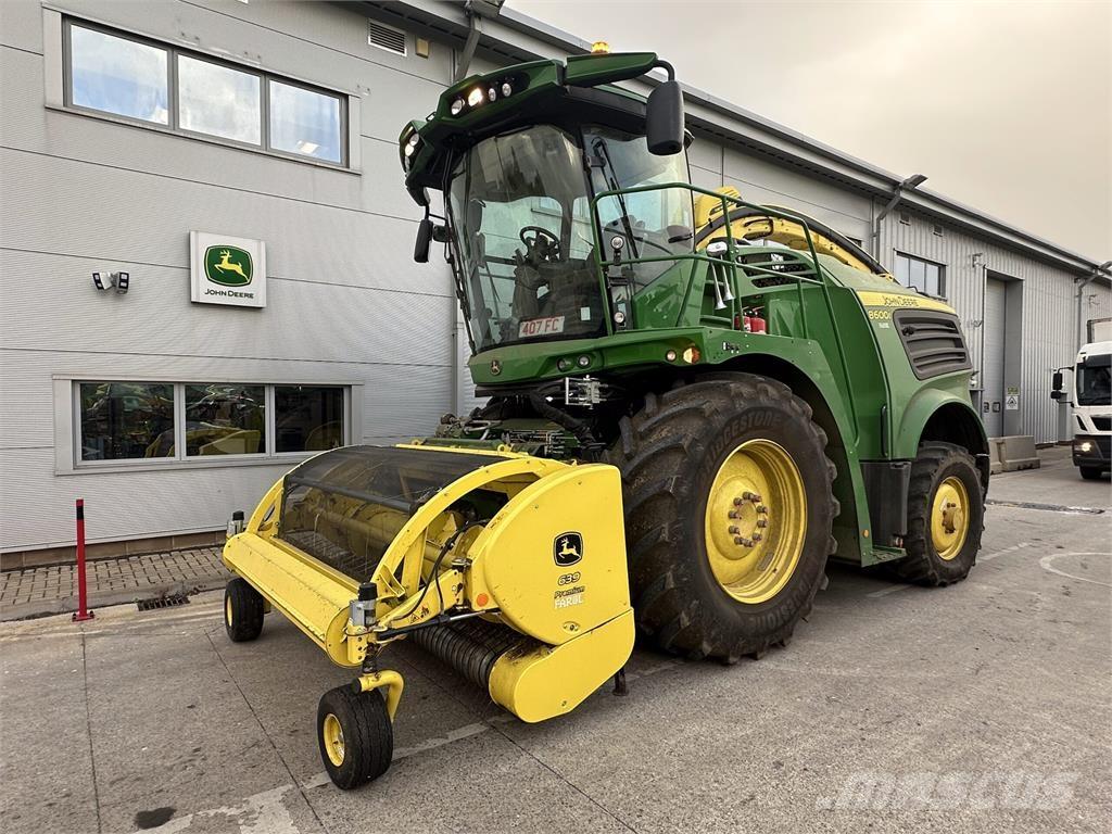 John Deere 8600i Mašine za stočnu hranu sa sopstvenim pogonom