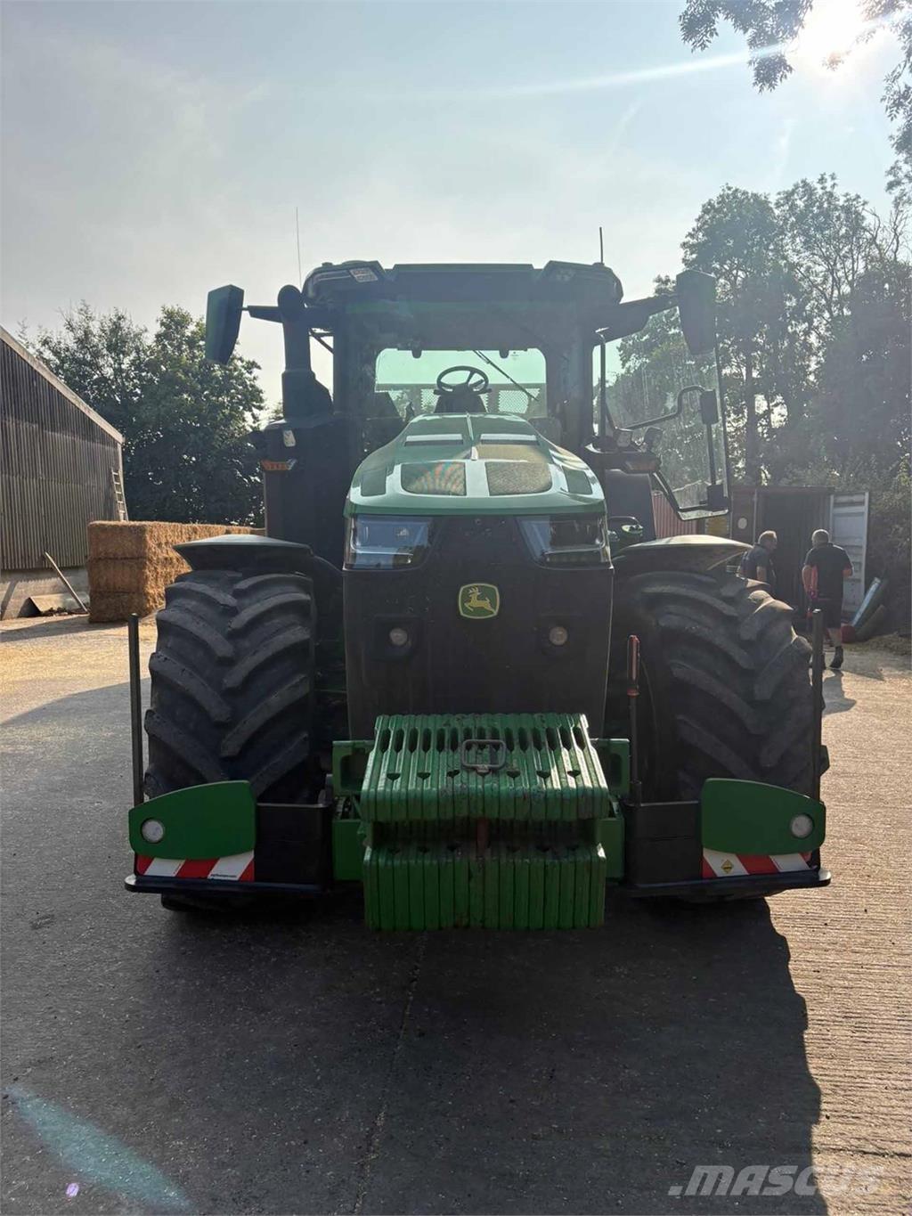 John Deere 8R 370 Traktori