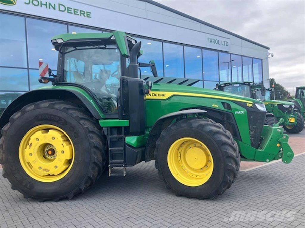 John Deere 8R 410 Traktori