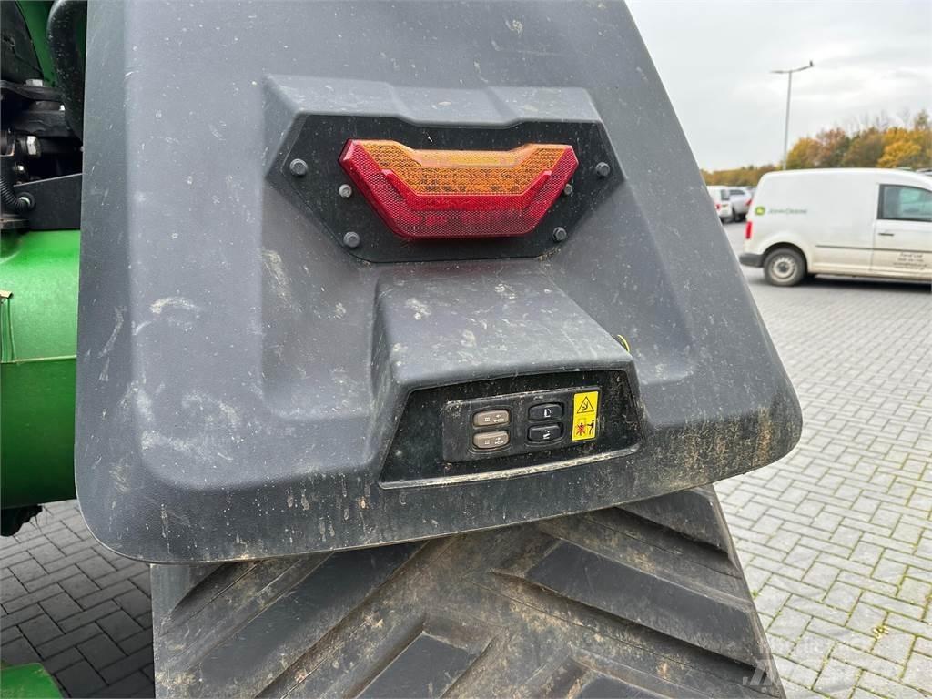 John Deere 8RX 410 Traktori