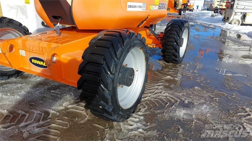 JLG 600AJ Zglobne podizne platforme