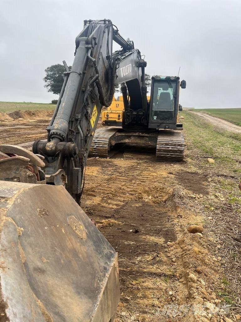 Volvo EC 250 D Bageri guseničari