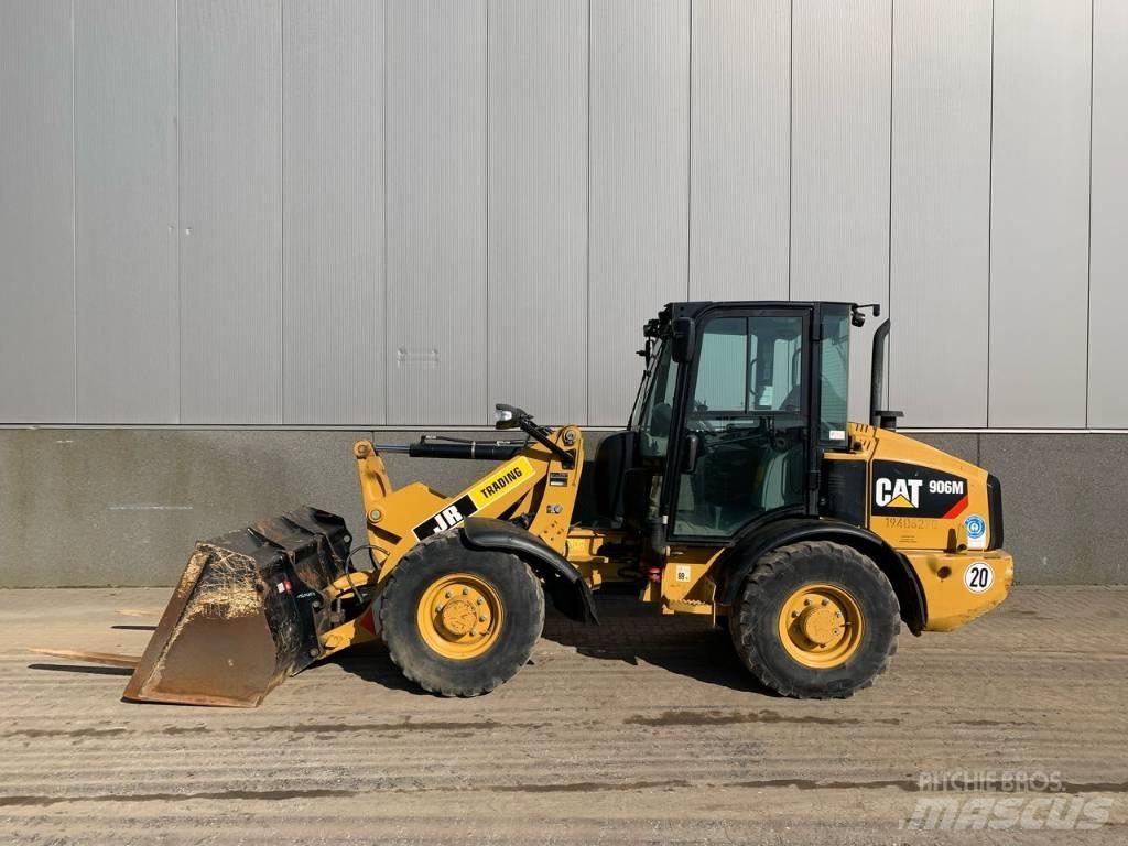 CAT 906 M Utovarivači na točkove