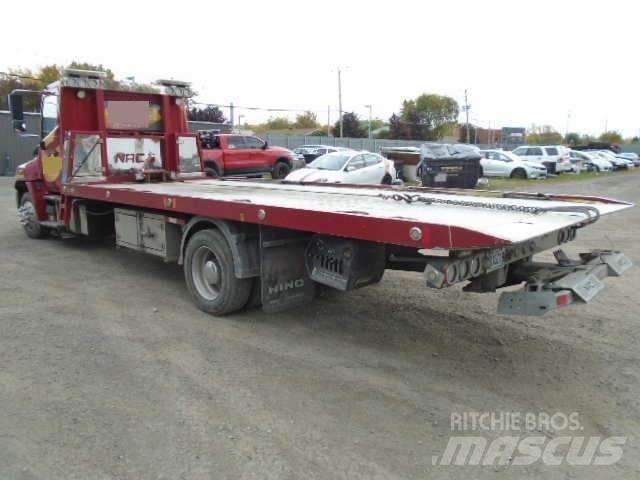 Hino 258 U2 Šleperi za vozila