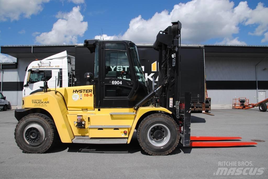 Hyster H16XM6 Dizelski viljuškari
