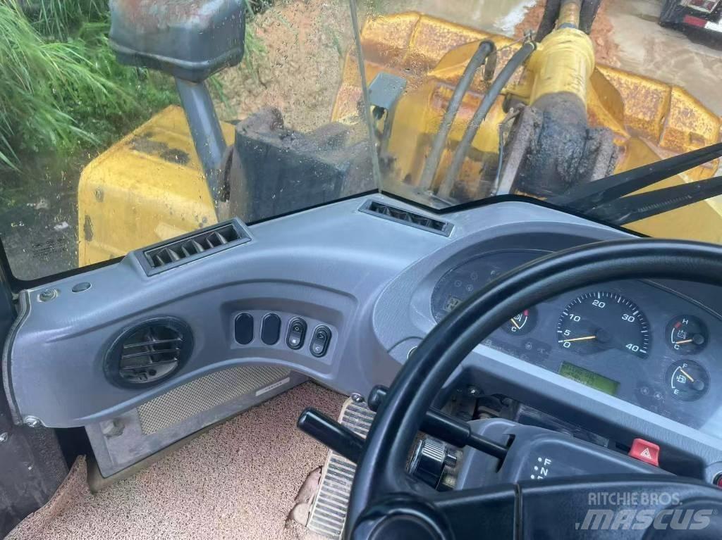 Komatsu WA 380-6 Utovarivači na točkove