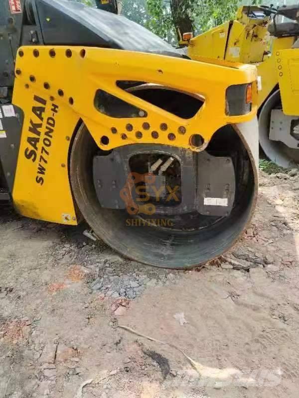 Sakai SW 770 ND Valjci sa duplim bubnjem