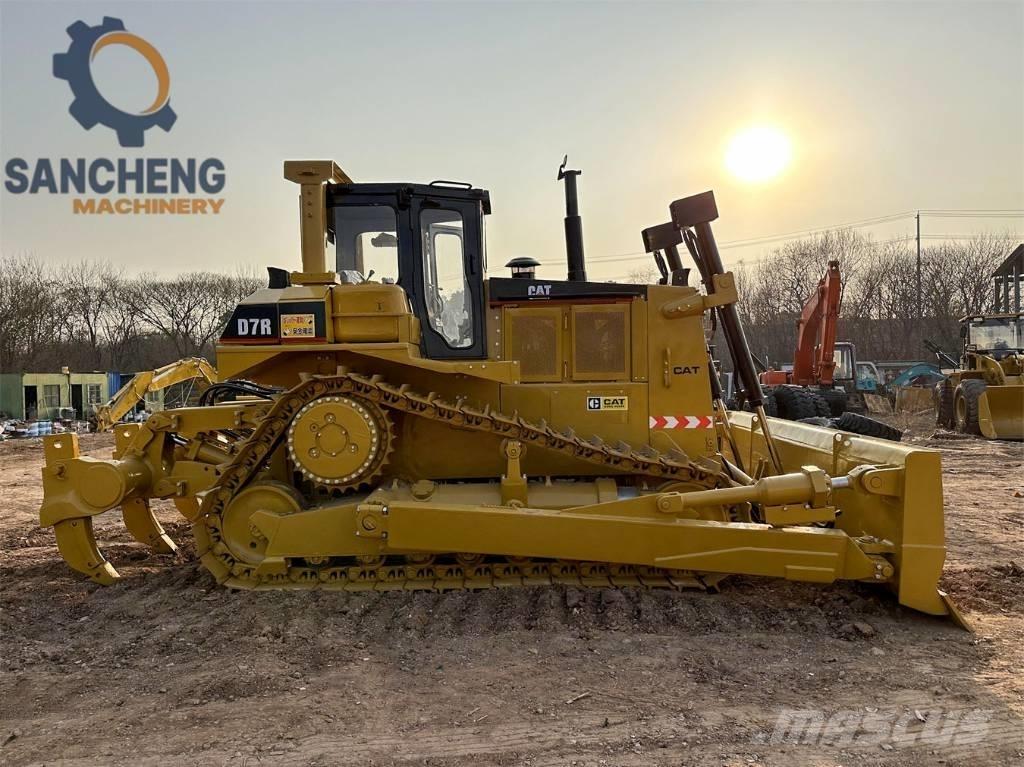 CAT D 7 R Buldožeri guseničari