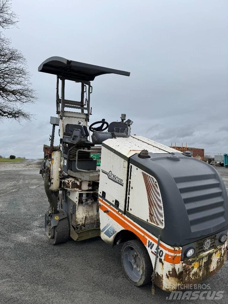 Wirtgen W 50 Freze za asfalt