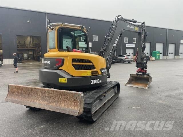 Volvo ECR 88 D Midi bageri 7t – 12t