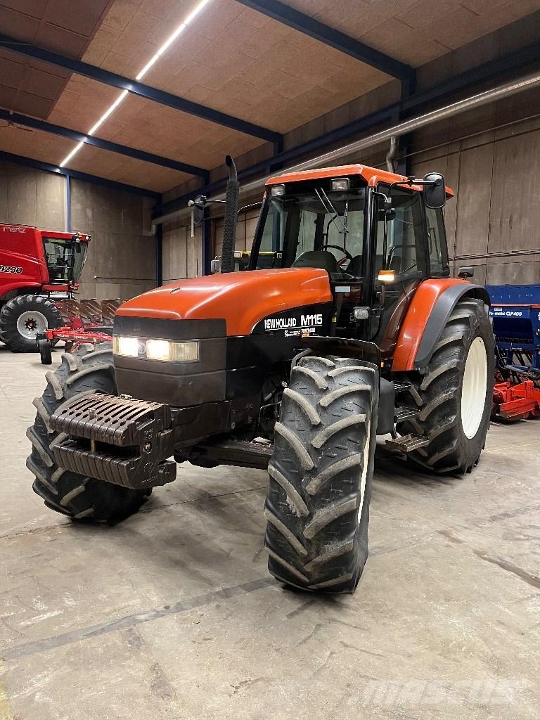 New Holland M 115 Traktori