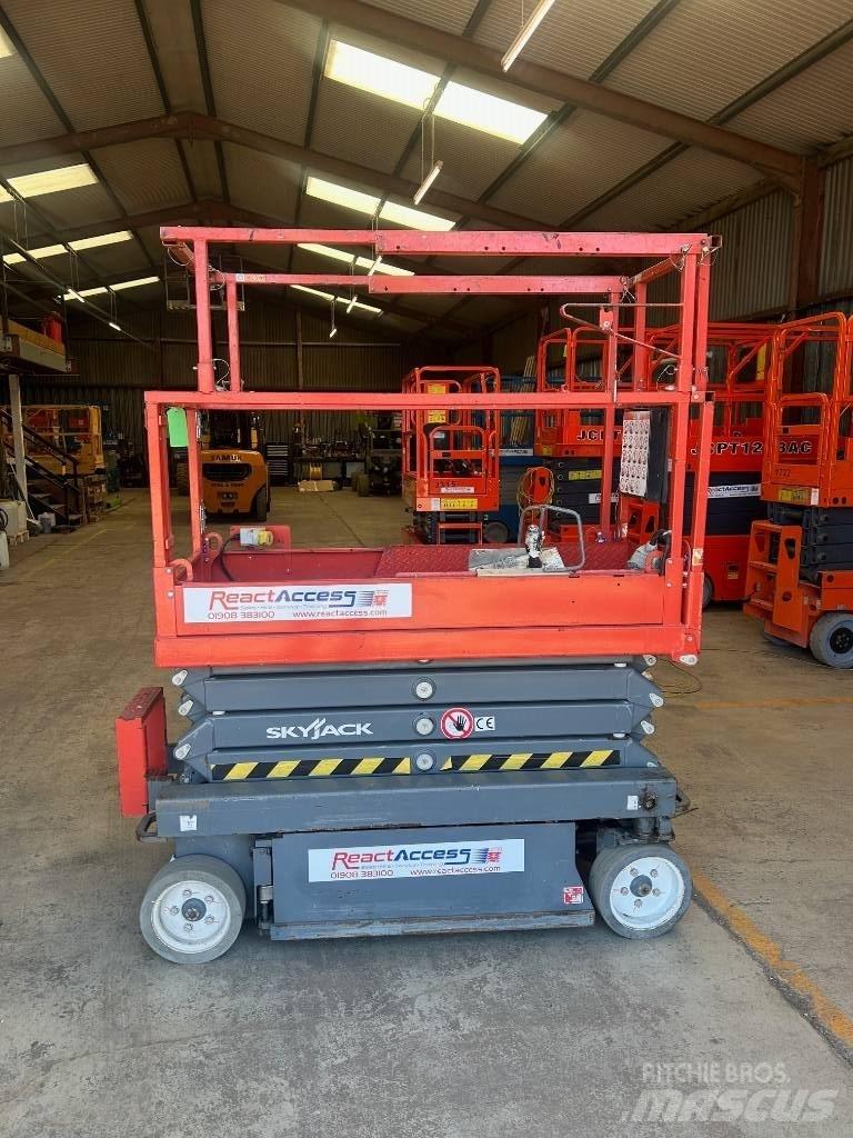 SkyJack SJ3219 Makazaste platforme