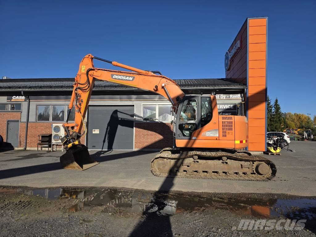 Doosan DX 235 LCR Bageri guseničari