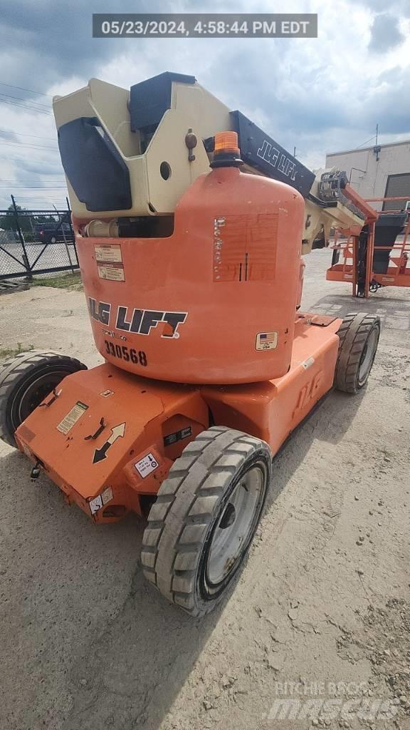 JLG E 450 AJ Zglobne podizne platforme