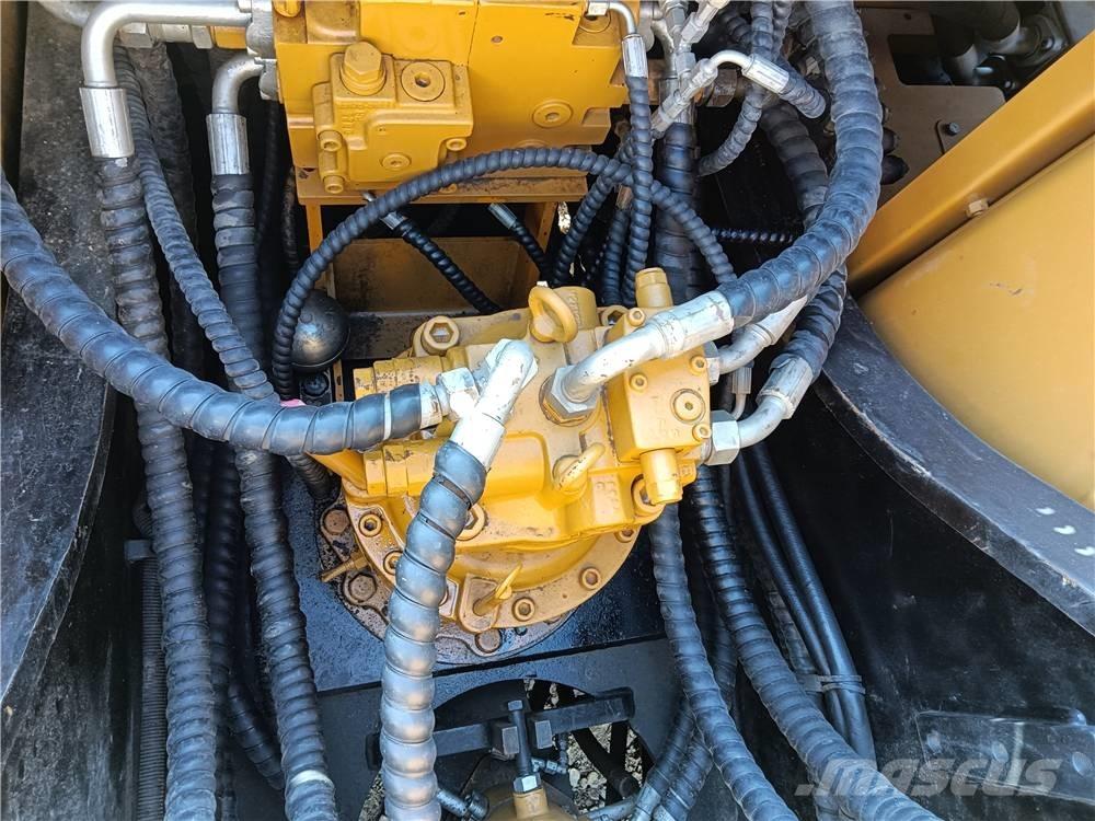 Sany SY215-9 Bageri guseničari