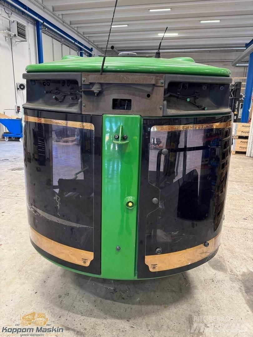 John Deere 1270E Kabine i unutrašnjost