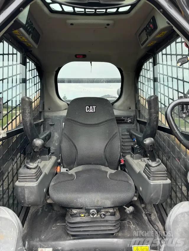 CAT 289 D3 Skid steer mini utovarivači