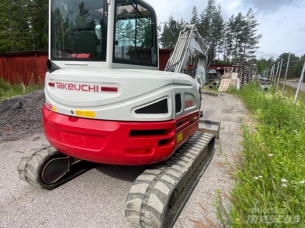 Takeuchi TB 260 Mini bageri < 7t