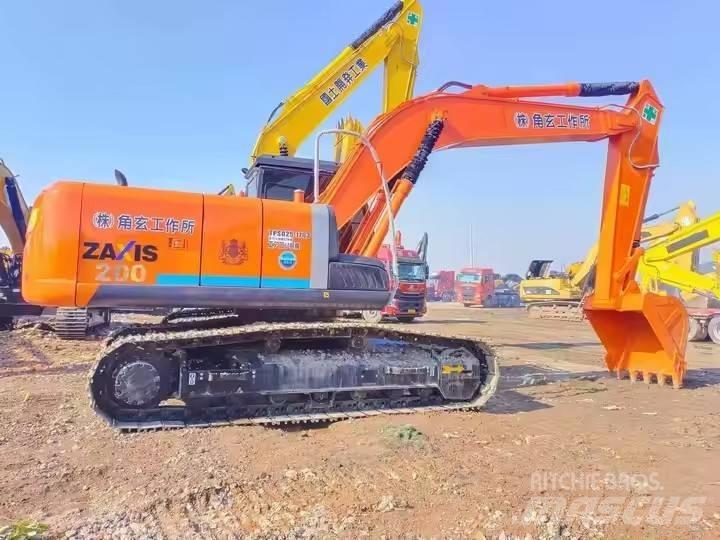 Hitachi ZX200 Bageri guseničari