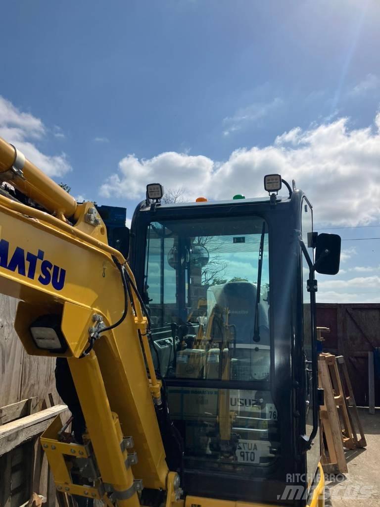 Komatsu PC 26 MR Mini bageri < 7t