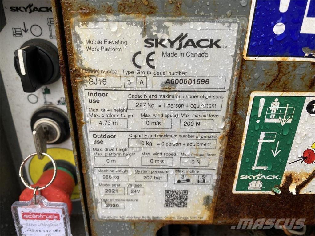 SkyJack SJ16 Jarbolne penjajuće platforme