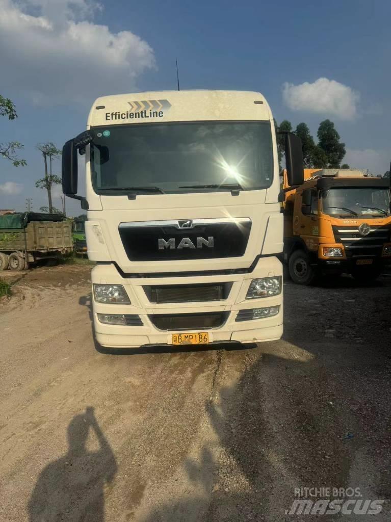 Sitrak SINOTRUCK 4x2 Tegljači