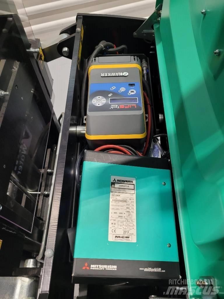 Mitsubishi SBP12N2IR Samopogonski ručni viljuškari